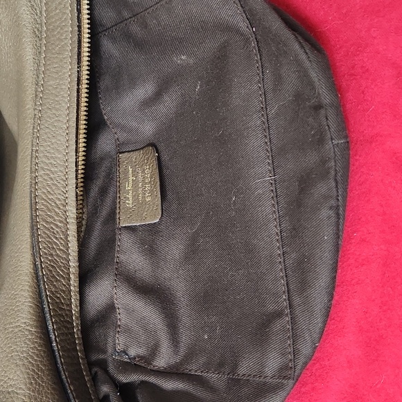 Salvatore Ferragamo Auth. Bronze Leather Hobo Bag - Picture 11 of 15